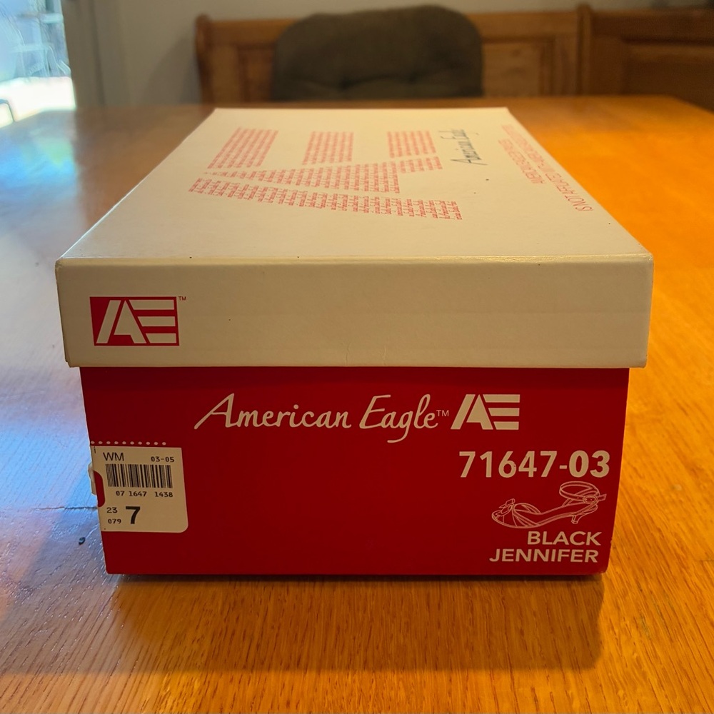 American Eagle By Payless Black Heels - Picture 8 of 10